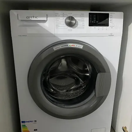 Apartment D10 Retreats Lidl Area