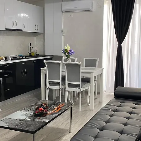 D10 Retreats Lidl Area