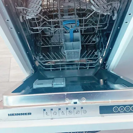 D10 Retreats Lidl Area Apartment Navodari