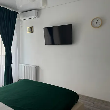 Apartment D10 Retreats Lidl Area