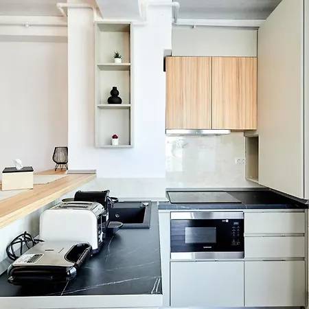 D10 Retreats Lidl Area * Navodari