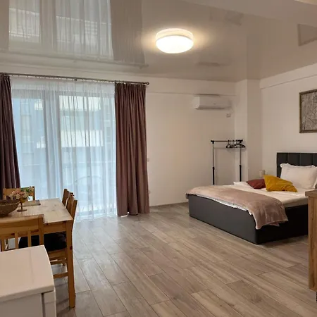 D10 Retreats Lidl Area