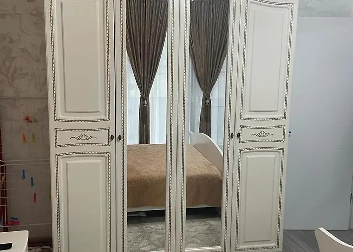 D10 Retreats Lidl Area Apartment *