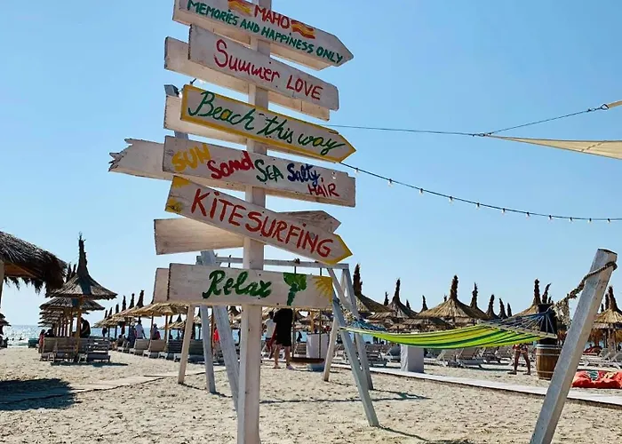 D10 Retreats Lidl Area Apartment *