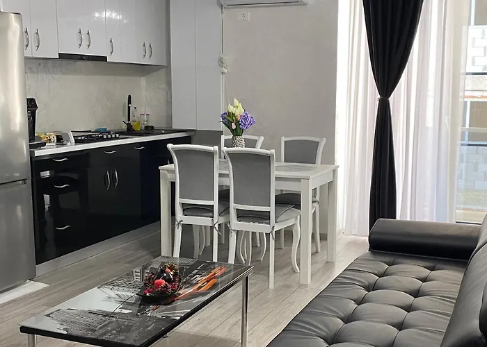 D10 Retreats Lidl Area