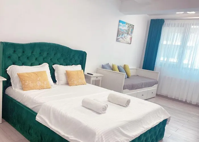 D10 Retreats Lidl Area Apartment *