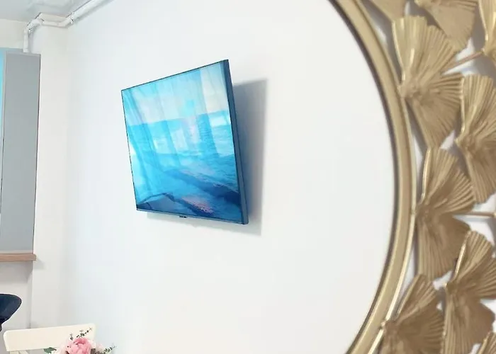 Apartment D10 Retreats Lidl Area *