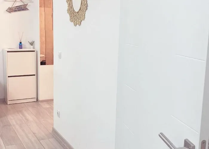 D10 Retreats Lidl Area * Navodari