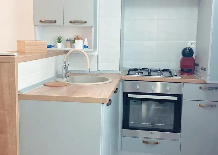 D10 Retreats Lidl Area Navodari