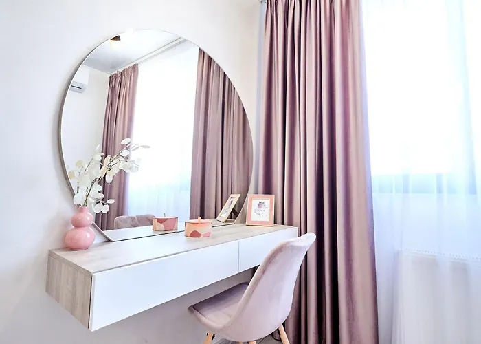 D10 Retreats Lidl Area Apartment *