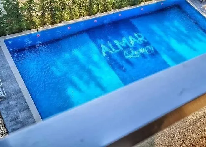 D10 Retreats Lidl Area Apartment