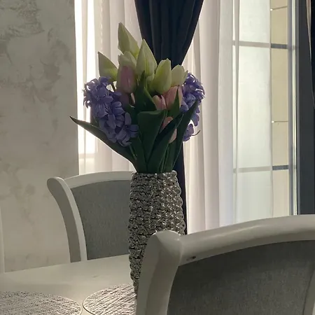 D10 Retreats Lidl Area Lejlighed