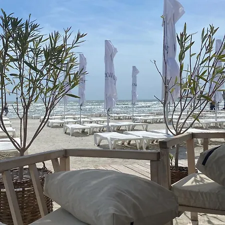 D10 Retreats Lidl Area * Năvodari