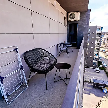 D10 Retreats Lidl Area Lejlighed Năvodari